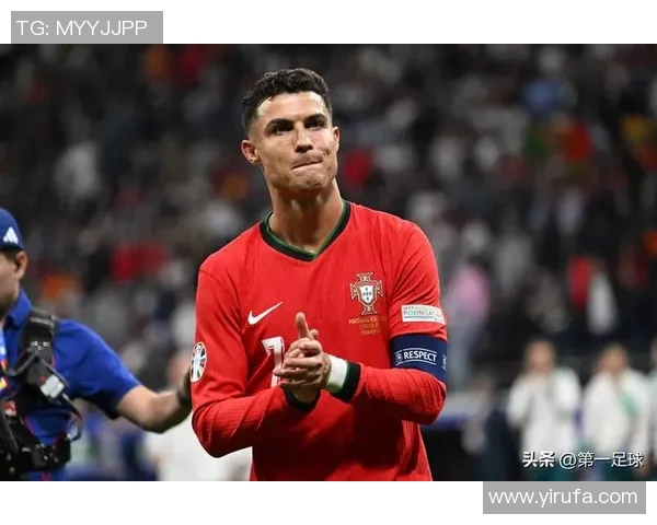 足球明星赛场精彩瞬间集锦展现球场魅力与运动员风采 足球明星赛场精彩瞬间集锦展现球场魅力与运动员风采