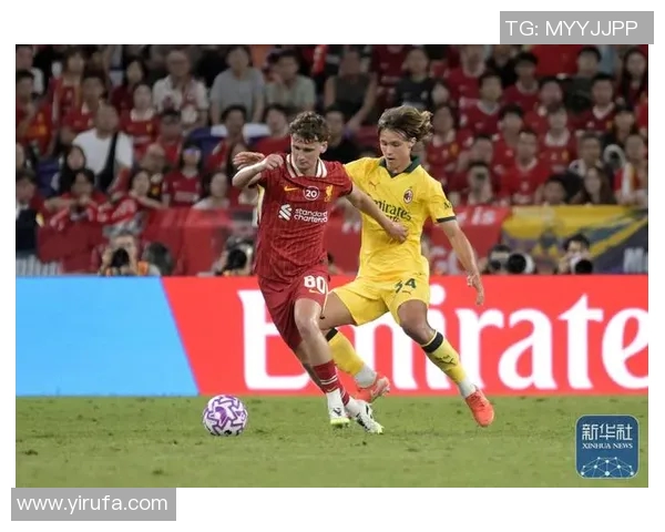 香港晨曦足球明星队展现青春风采助力社区足球发展新篇章